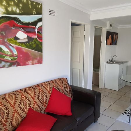 Mi Casa Su Casa Hotell Randburg Exteriör bild