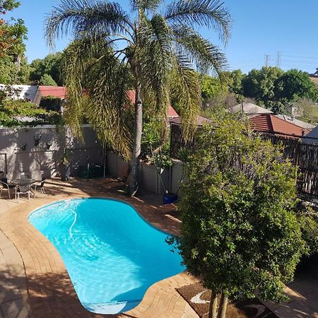 Mi Casa Su Casa Hotell Randburg Exteriör bild