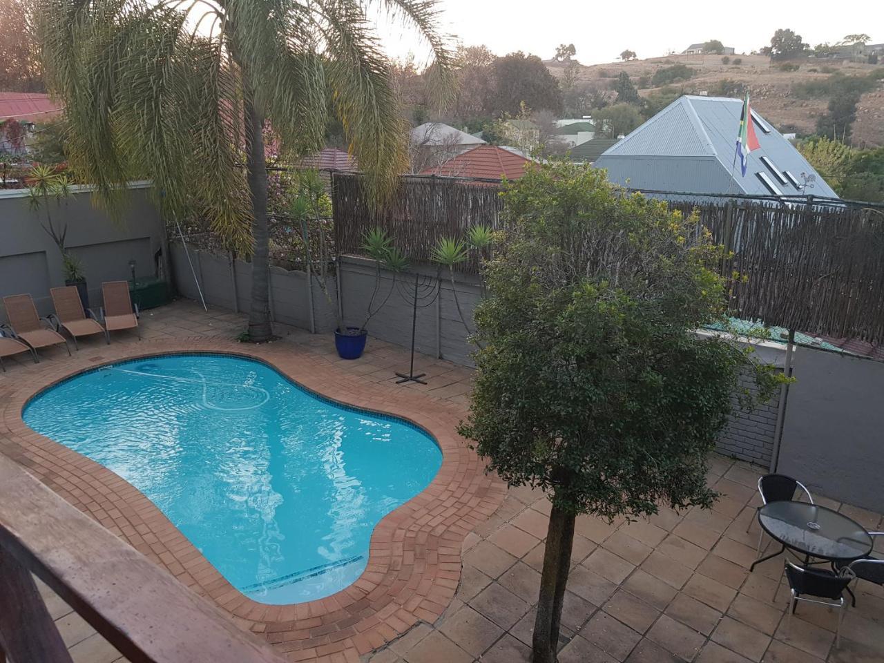 Mi Casa Su Casa Hotell Randburg Exteriör bild