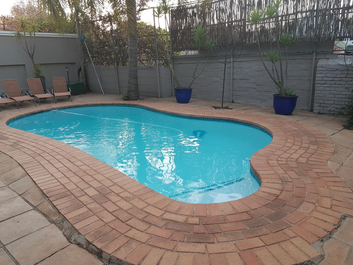 Mi Casa Su Casa Hotell Randburg Exteriör bild