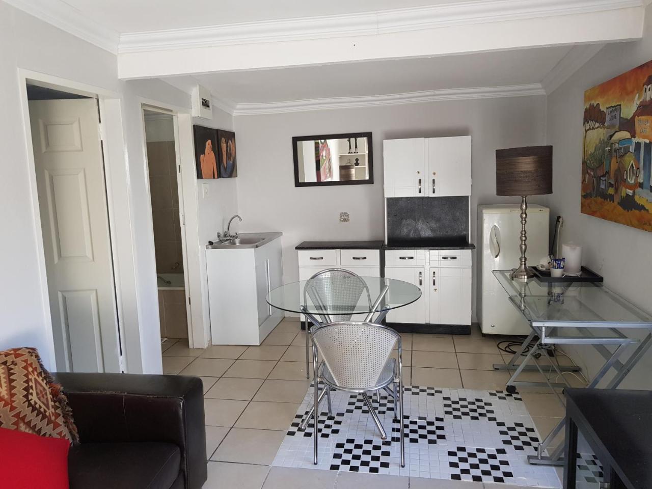 Mi Casa Su Casa Hotell Randburg Exteriör bild